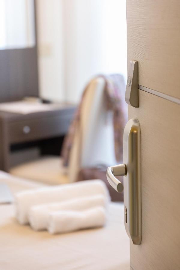 Hotel Edelweiss Riccione Ngoại thất bức ảnh